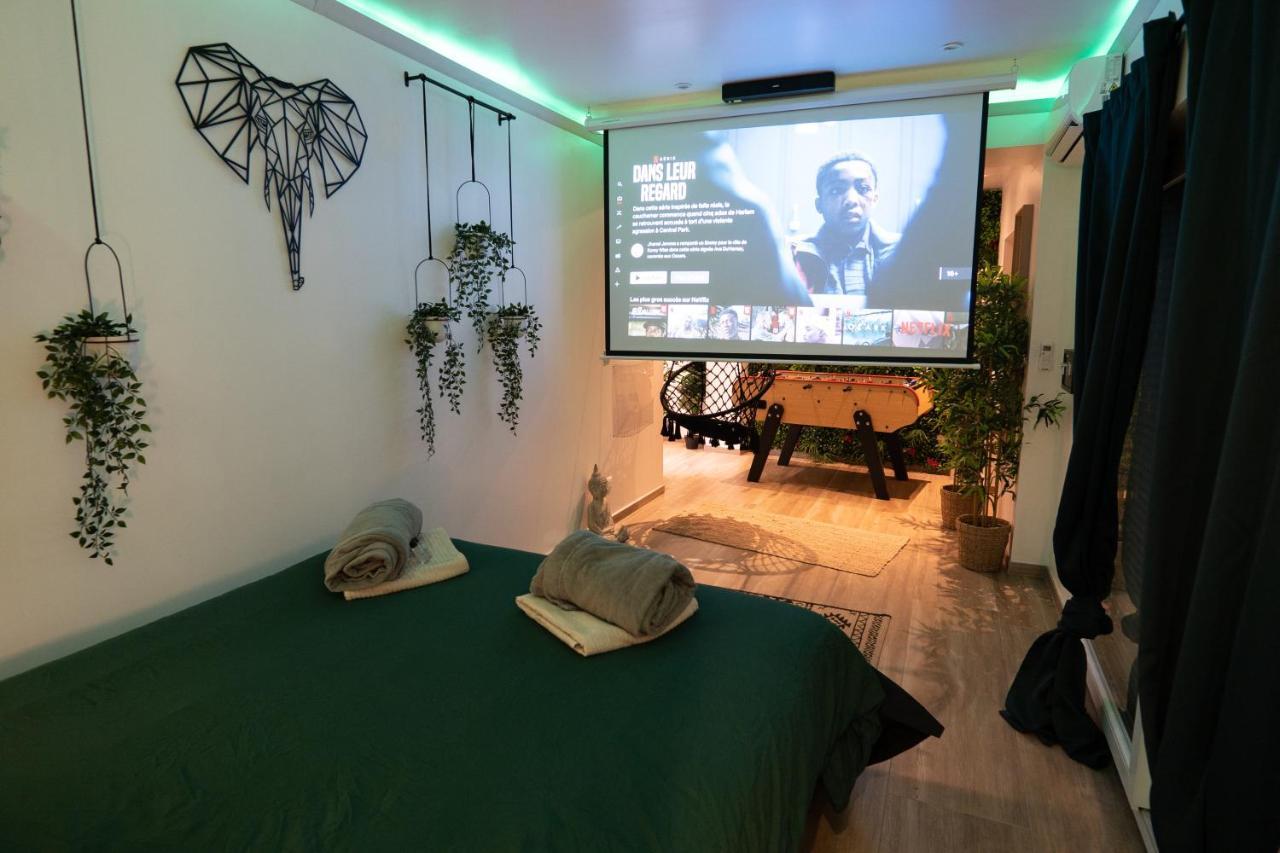 Capsule Thailande I Sauna I Balneo I Console I Jeux En Bois I Cinema I Cour Interieure Trith-Saint-Leger Buitenkant foto