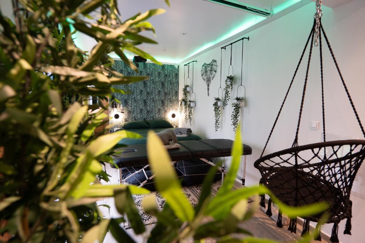 Capsule Thailande I Sauna I Balneo I Console I Jeux En Bois I Cinema I Cour Interieure Trith-Saint-Leger Buitenkant foto