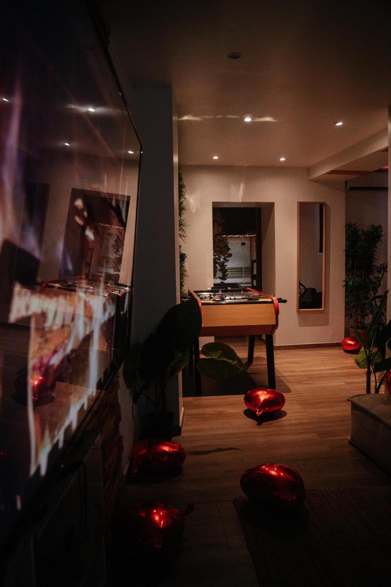 Capsule Thailande I Sauna I Balneo I Console I Jeux En Bois I Cinema I Cour Interieure Trith-Saint-Leger Buitenkant foto
